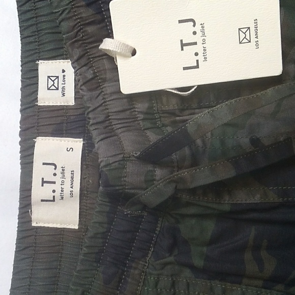 L.T.J. Letters to Juliet Green Camo High Waist Drawstring Cargo Joggers NWT - Picture 3 of 6